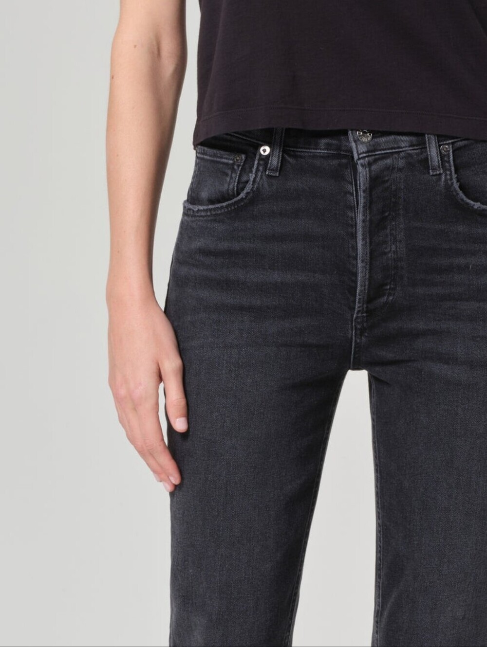 AGOLDE | Riley High Rise Straight Crop Jeans In Panoramic Washed Black - Picture 10 of 13